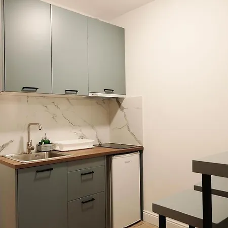 104 Apartman *